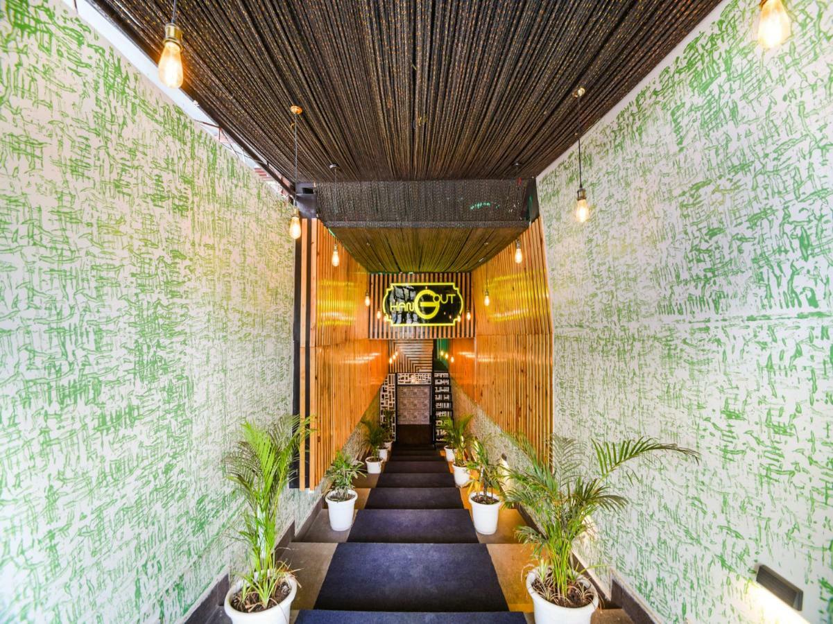 Oyo 1681 Hotel Devansh Удайпур Экстерьер фото